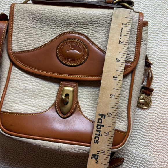 Dooney & Bourne Vintage Satchel in British Tan and Bone - Picture 12 of 16